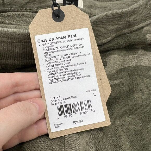 NWT prAna Cozy Up Ankle Pant Women’s Green Camo Large Jogger Sweatpants MSRP 89 - Picture 4 of 6